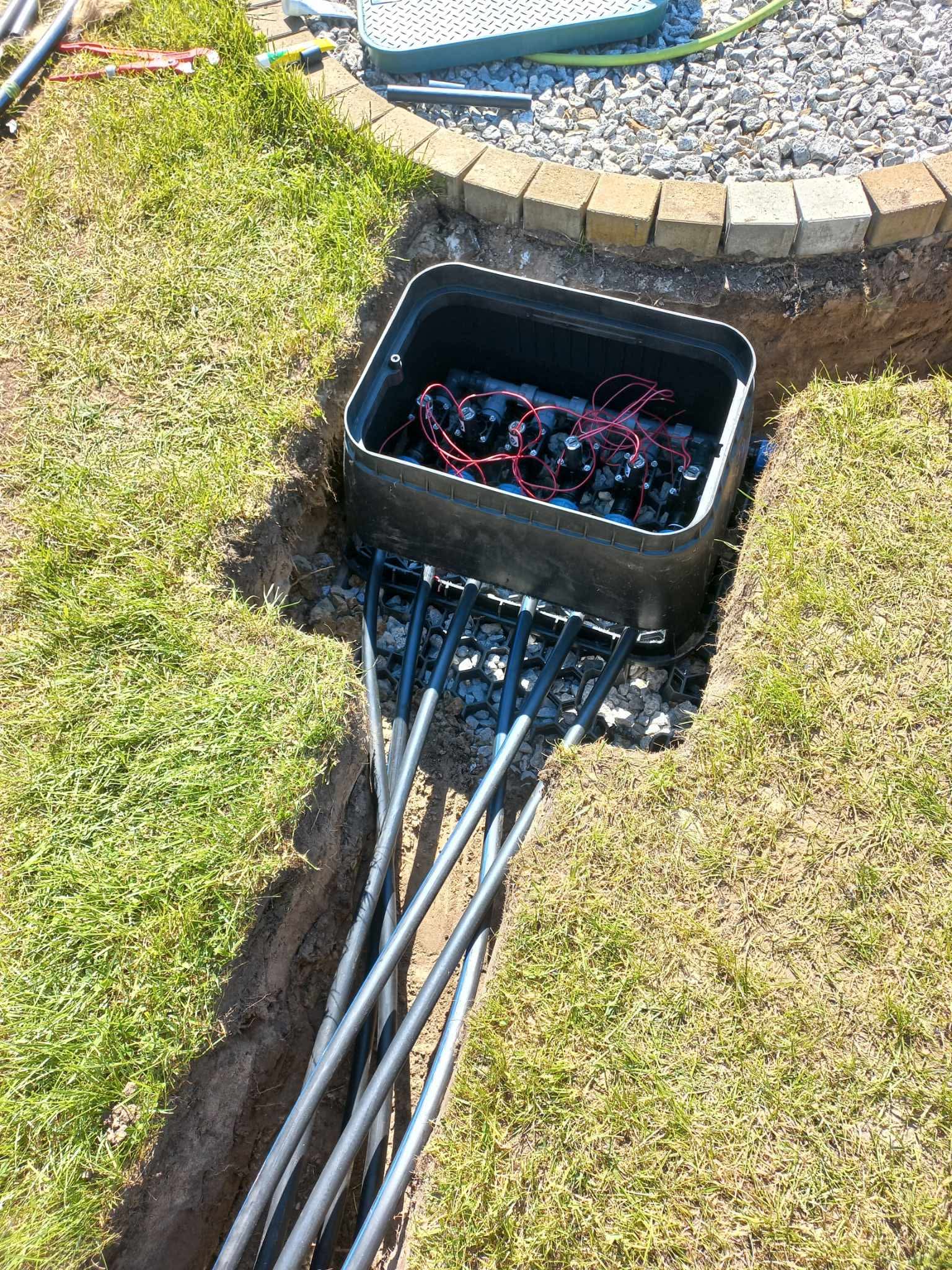 Układanie rur nawadniających